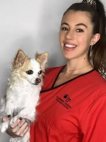 Dannielle Veterinary Nurse — Illawarra Animal Hospital, NSW